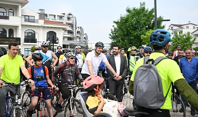 Kocaman’dan Gençlerle Bisiklet Turu