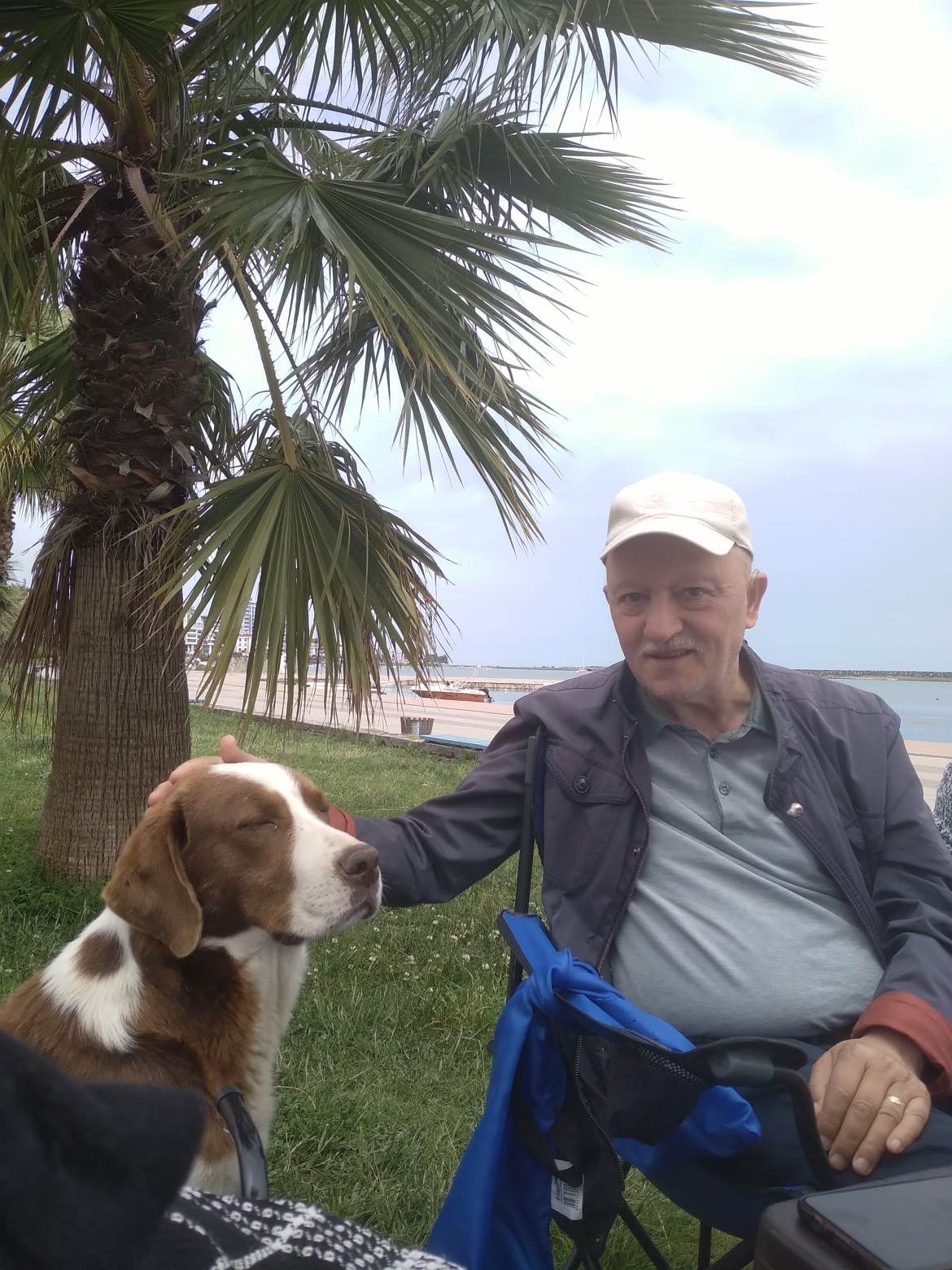 CAN DOSTLAR ATAKUM SAHİLİNDE KAHVALTIDA