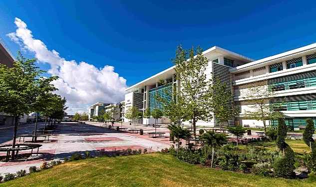 “KTO Karatay, Tüm Birimleriyle ISO 45001 İş Sağlığı ve Güvenliği Yönetim Sistemi Belgesi Alan İlk Üniversite”