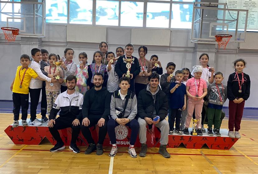 6.KEZ ÜST ÜSTE ŞAMPİYONLUK Bafra Gaziosmanpaşa İlkokulu