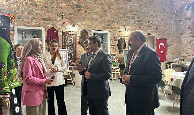 Yıldırım Halk Eğitimi Merkezi Geleneksel Keçe Sanatı Kursunun ”ZÜMRA” Adlı Sergisi