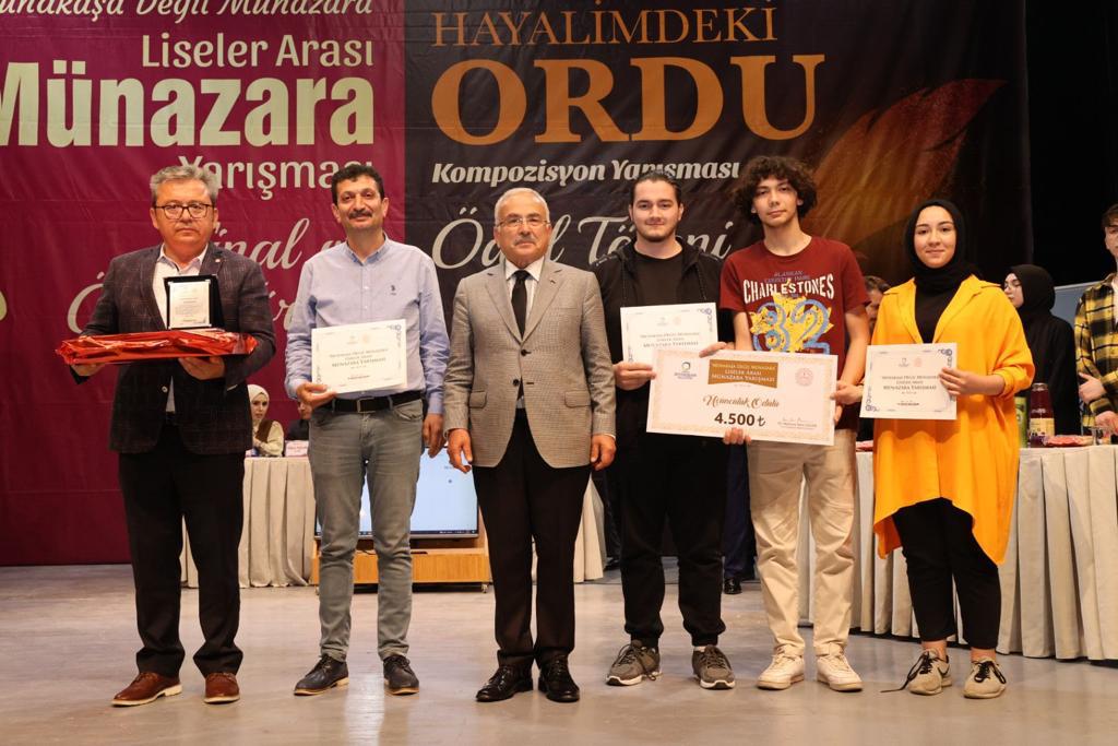 GENÇLER BU YARIŞMAYI ÇOK SEVDİ