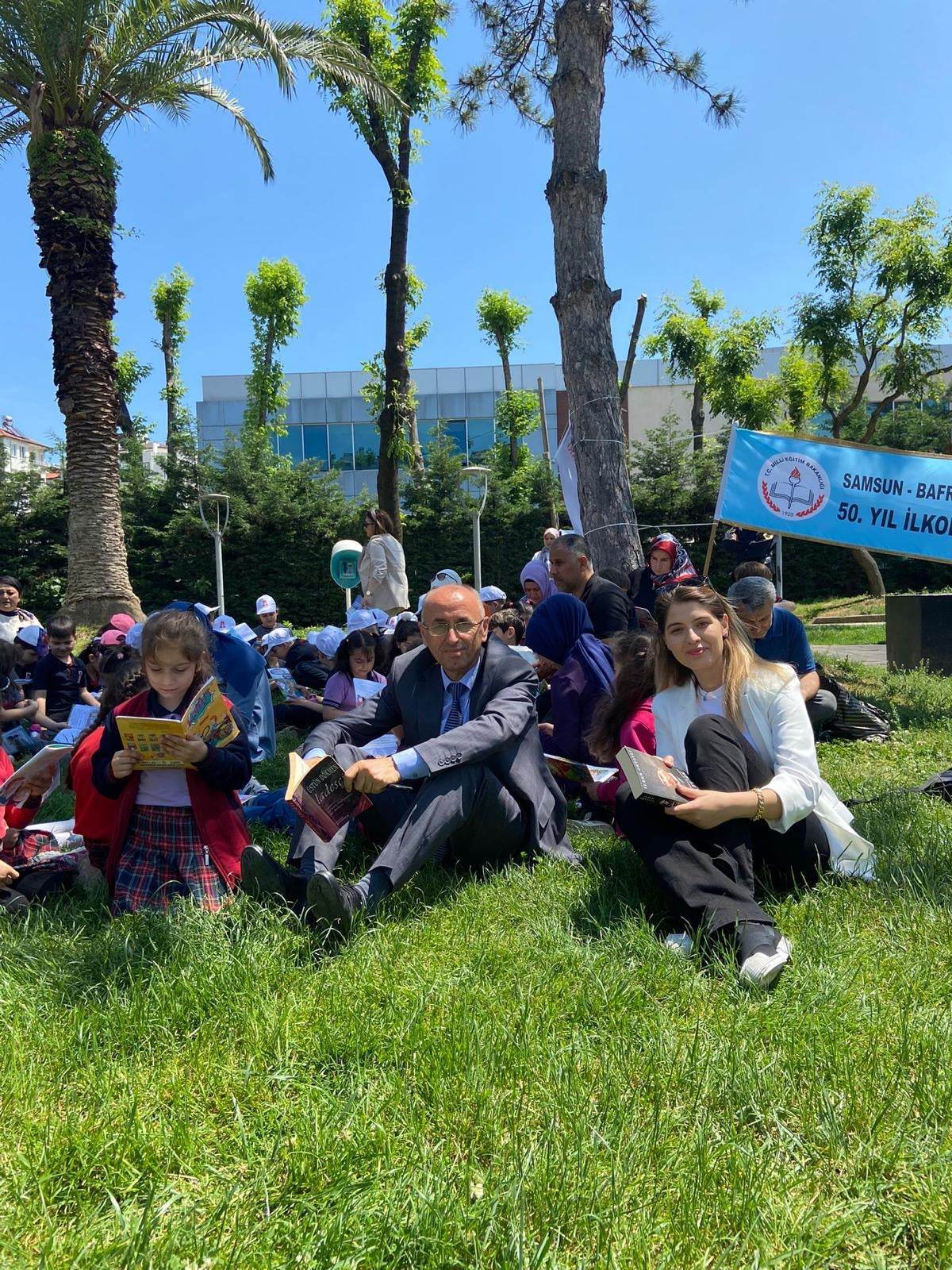 GÜNEBAKAN PROJESİ KİTAP OKUMA ETKİNLİĞİ