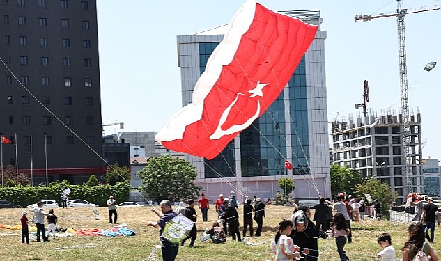 Bağcılar Belediyesi, Uçurtma Şenliği düzenledi