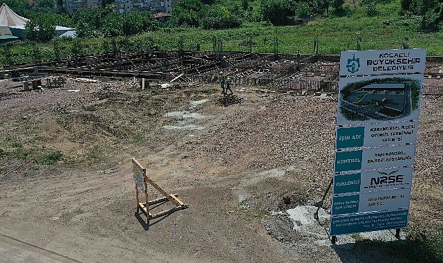 Bir otobüs terminali de Karamürsel’e