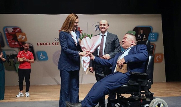 DEÜ’nün Gurur Günü Engelsiz Üniversite Ödül Töreni Yapıldı