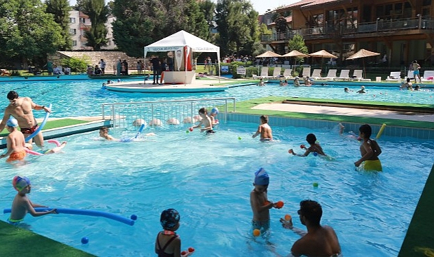 Geleceğin Yüzücüleri Efes Selçuk’ta Yetişecek