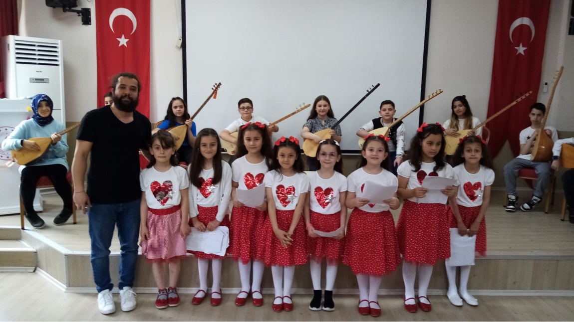 CANİK CAHİT ZARİFOĞLU İLKOKULU MÜZİK KURSU KONSERİ