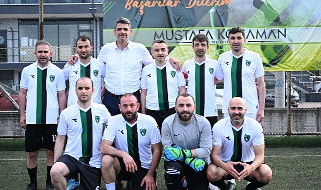 Kartepe’de Birimler Aarası Futbol Turnuvası Başladı