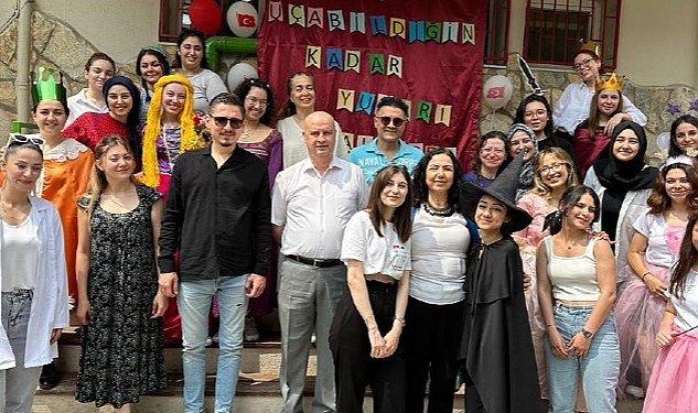 Minikler, ‘9.Uçabildiğimiz Kadar Yukarı: Masallarda Bilim Şenliği’nde hem öğrendi hem eğlendi