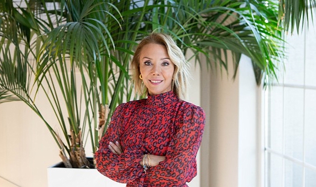 Vize Krizi Büyüyor, İş Dünyası, Turistler ve Sanatçılar da Mağdur