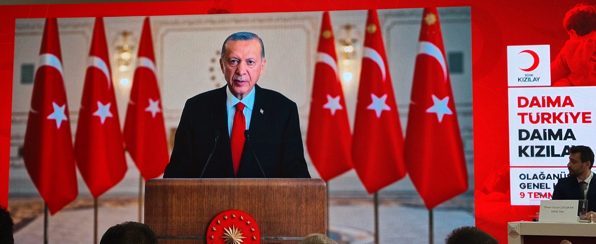 TÜRK KIZILAY OLAĞANÜSTÜ KONGRE YAPILDI