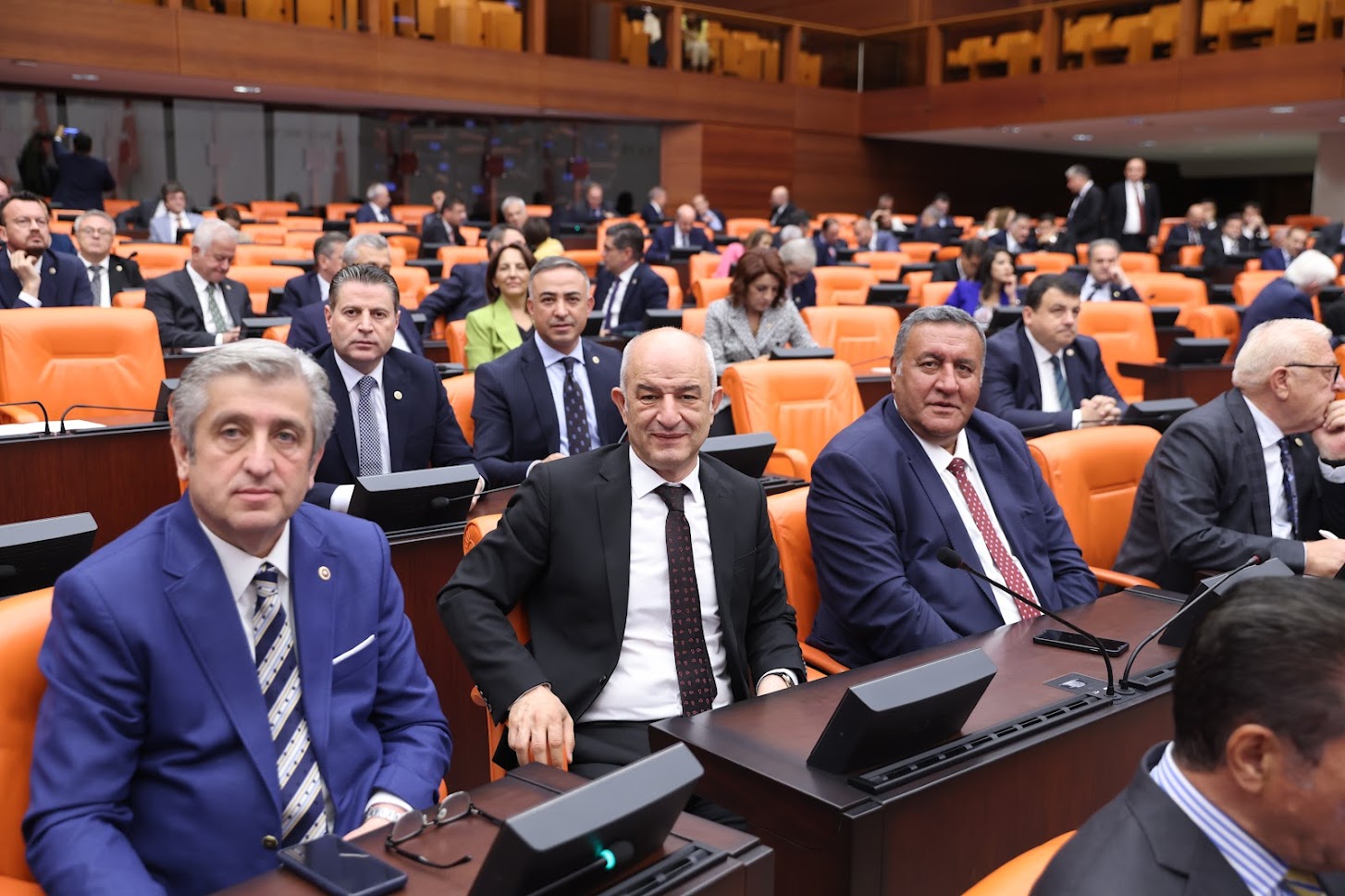 CHP’li Çan: “Meclis, saraya değil, bu millete karşı sorumludur!