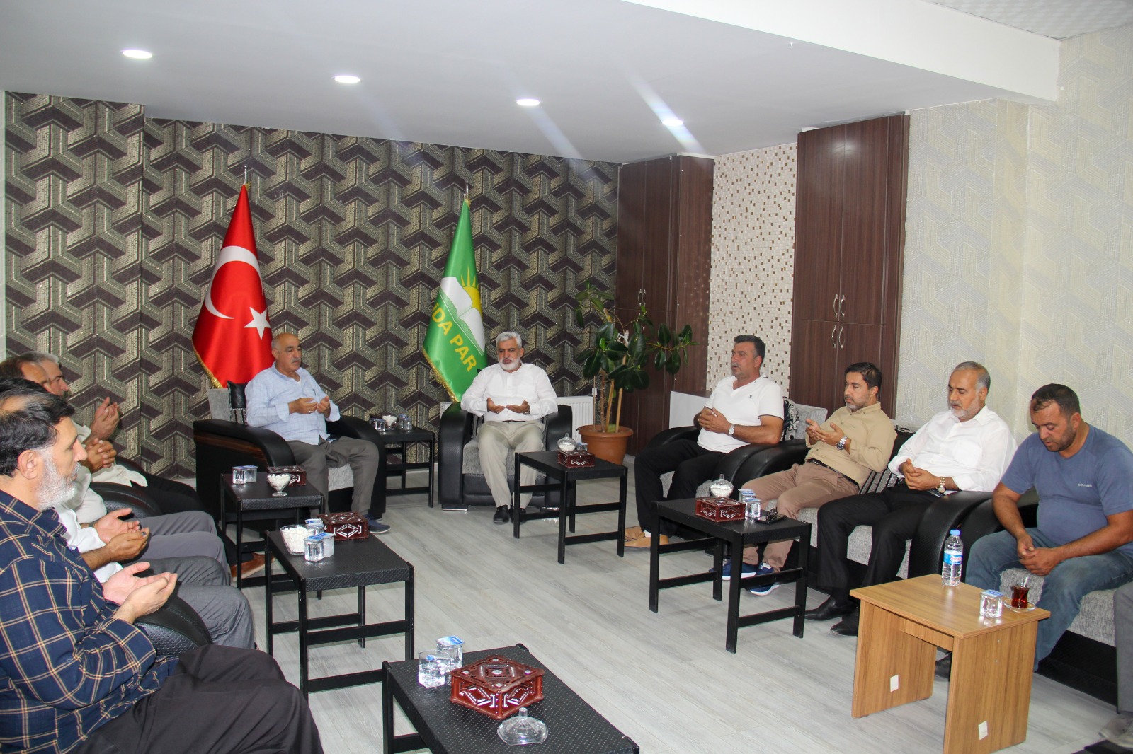 HÜDA PAR Diyarbakır İl Başkanlığı taziye ziyaretleri kabulüne başladı