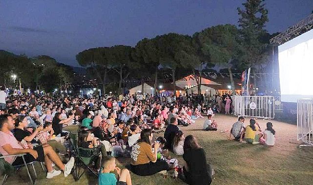 Aydın tektik park’ta sineme geceleri başladı 