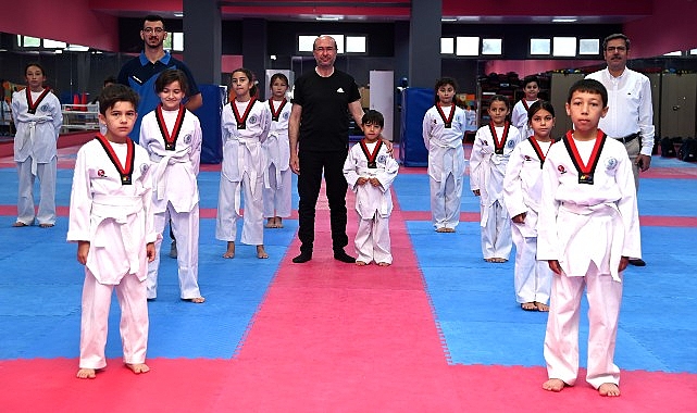 Başkan Pekyatırmacı’dan Yaz Spor Okulları öğrencilerine ziyaret