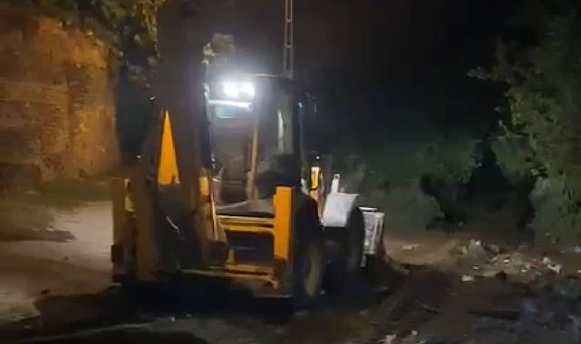 Beydağ Belediyesi, sağanak yağış sırası ve sonrasında teyakkuz halinde çalıştı