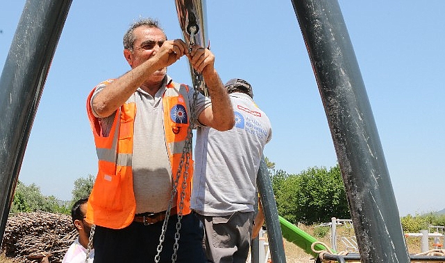 Büyükşehir’den Hacısekilerli çocuklara oyun parkı