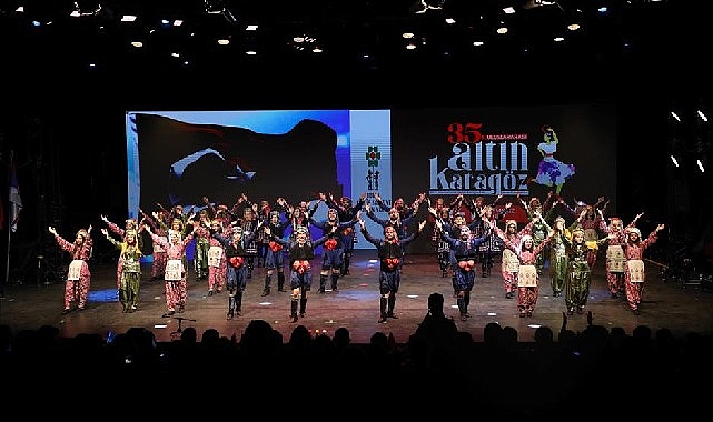 İnegöl Belediyesi Halk Dansları Ekibi Bursa Festivaline Renk Kattı