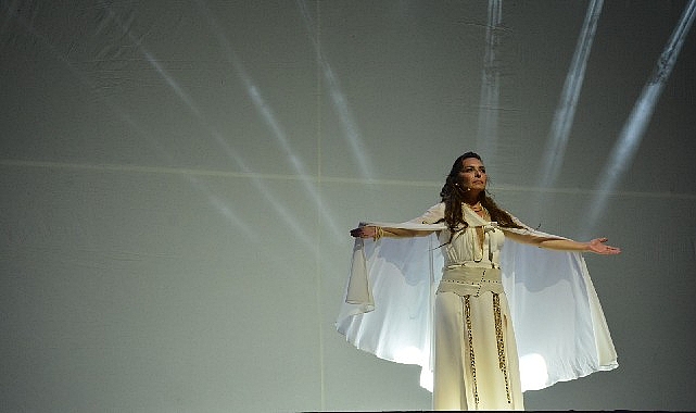 İş Sanat Antik Sahne’nin “Ben Anadolu” Serüvenine İzleyiciden Yoğun İlgi