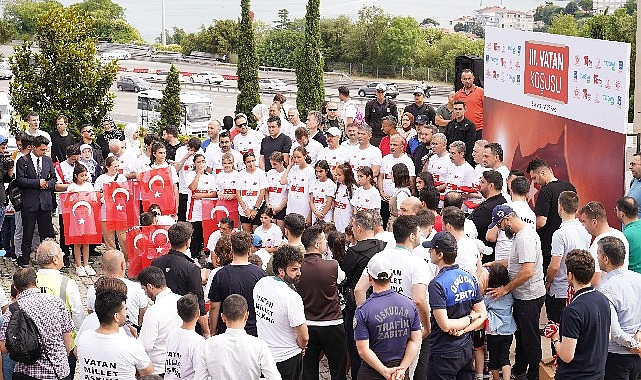 İstanbul Üsküdar’da 15 Temmuz Şehitleri “Vatan Koşusu” ile anıldı