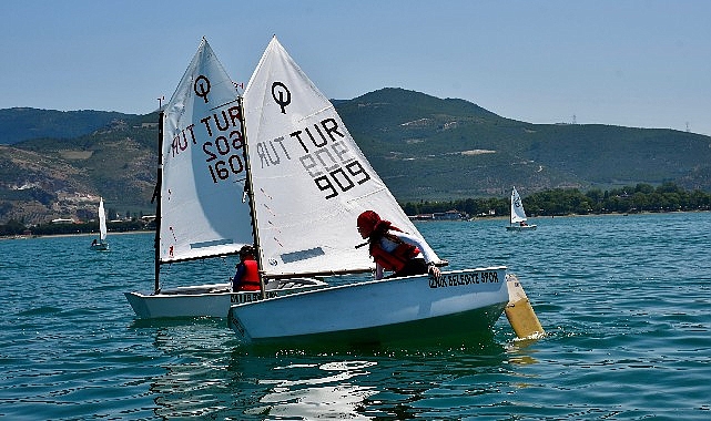 İznik Gölü’nde madalyalar sahiplerini buldu