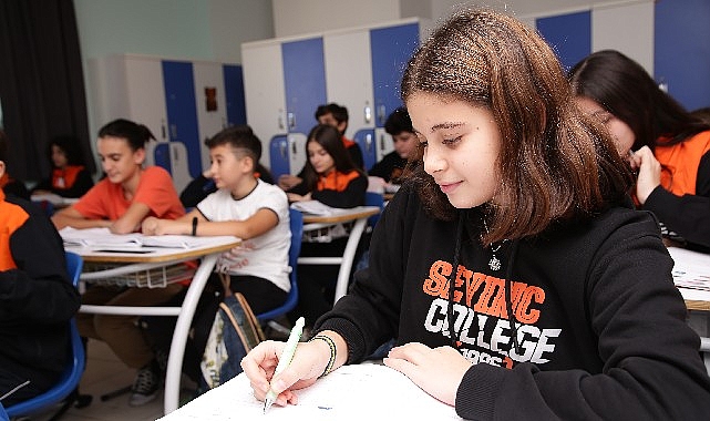 Köklü Eğitim Kurumundan LGS’de 2 Türkiye Birinciliği Geldi!