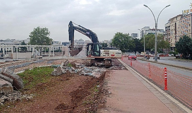 Milli İrade Meydanı’nda şerit genişletme çalışması