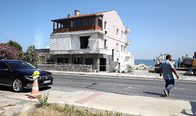 Narlıdere’de imara aykırı yapılarla mücadele sürüyor