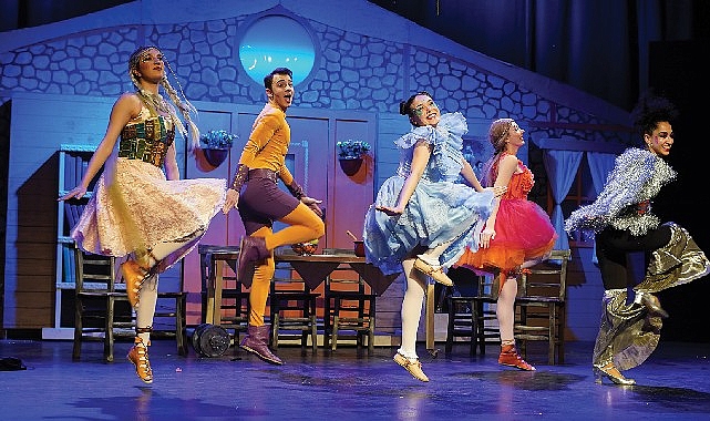 Süper Aile De Luca Müzikali” 15 Temmuz’da AKM’de!