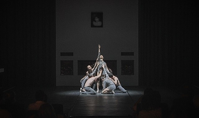 The Stay Warehouse’da Bale Temsili