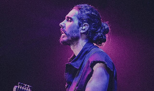 Yapı Kredi bomontiada World Akustik sahnesi Can Koç’u ağırlıyor