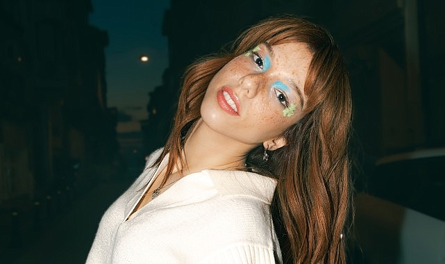 Yapı Kredi bomontiada World Akustik serisinde bu hafta: “Selin Geçit” Avlu sahnesinde