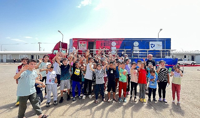 Yatırım Finansman ve TOSFED, 5.000’den fazla depremzede çocuğun hayatına dokundu