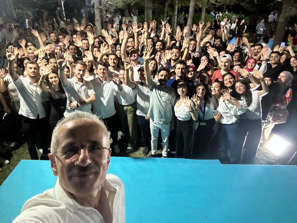 Ulaştırma ve Altyapı Bakan Abdulkadir Uraloğlu, “Dünya düzeni yeniden kuruluyor