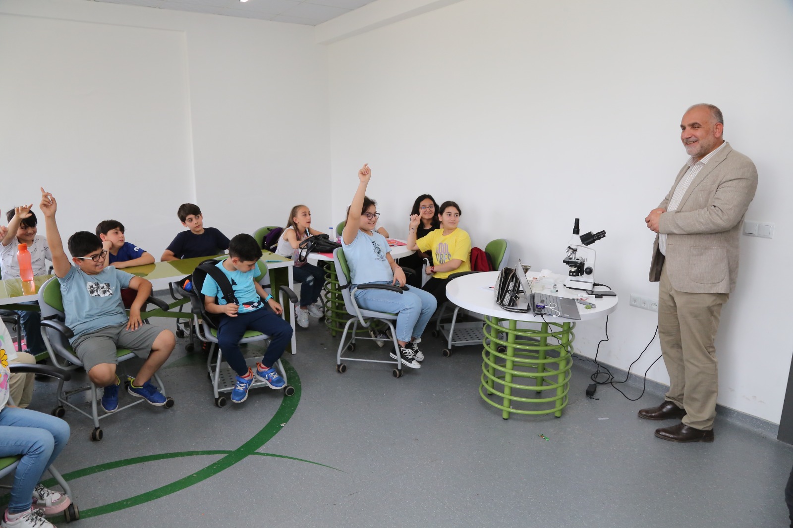 Minik Mucitlerin Adresi Canik Keşif Kampüsü Oldu