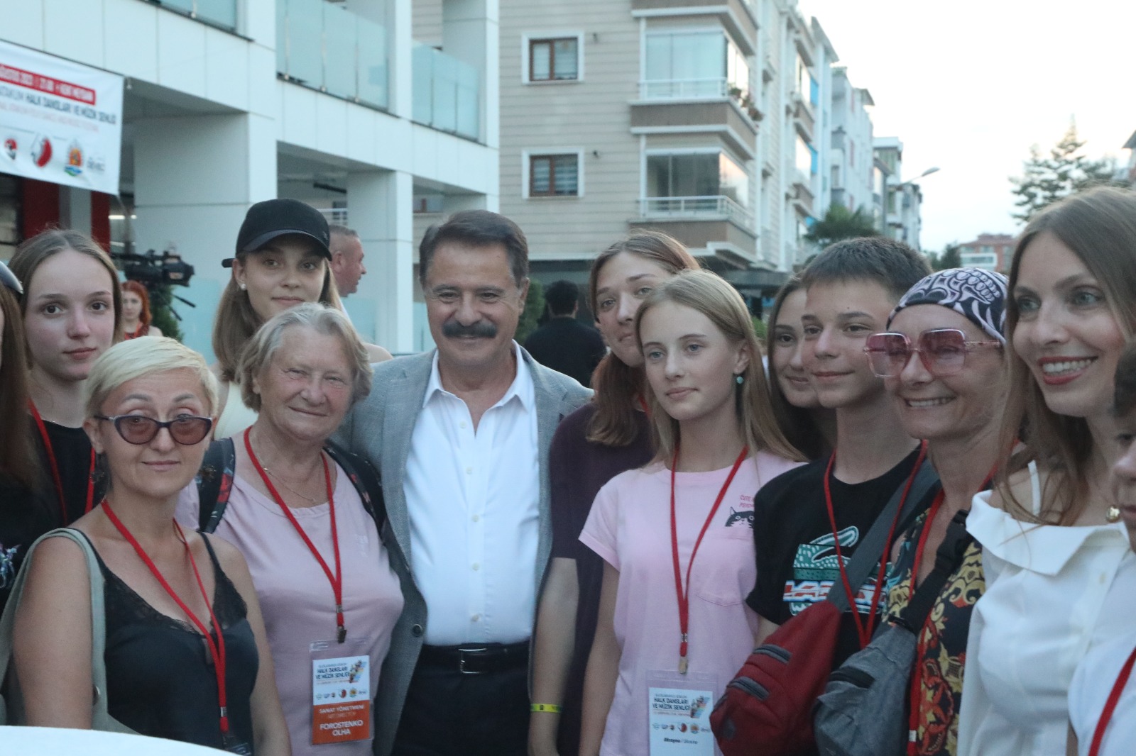 Başkan Deveci: “Barışın sesini, tüm dünyaya duyuracağız.”