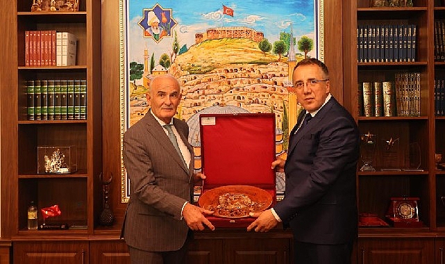 AK Parti Genel Başkan Yardımcısı Yılmaz’dan Başkan Savran’a ziyaret