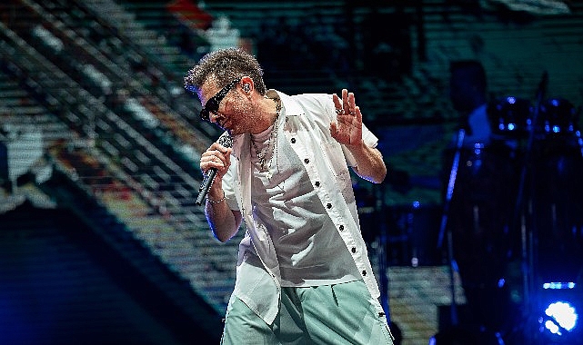 Bodrum Antik Tiyatro’da Kenan Doğulu coşkusu