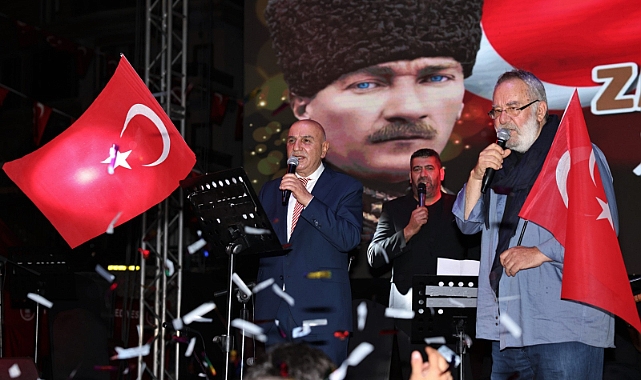 Keçiören Belediyesi tarafından 30 Ağustos Zafer Bayramı’nı konserle kutlandı