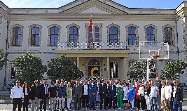 Başkan Dündar: “Manevi Şehir Bursa’da Yaşamak Büyük Nimet”