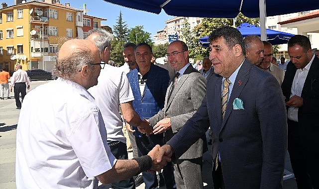 Başkan Pekyatırmacı Hacıkaymak Mahallesi’nde vatandaşlarla buluştu