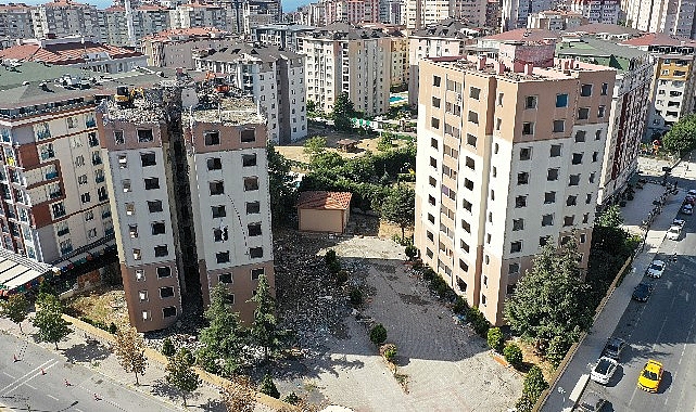 Beylikdüzü’nde kentsel dönüşüm devam ediyor