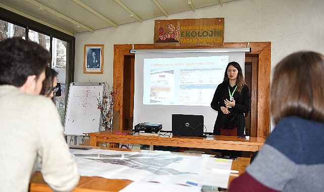 Kadıköy’de Belediye ve Mahalle Sakinleri İklim Krizine Karşı Birlikte Mücadele Ediyor