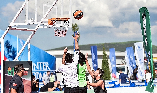 Türkiye’nin En Büyük Festivali V Weekend 30 Eylül’de Başlıyor