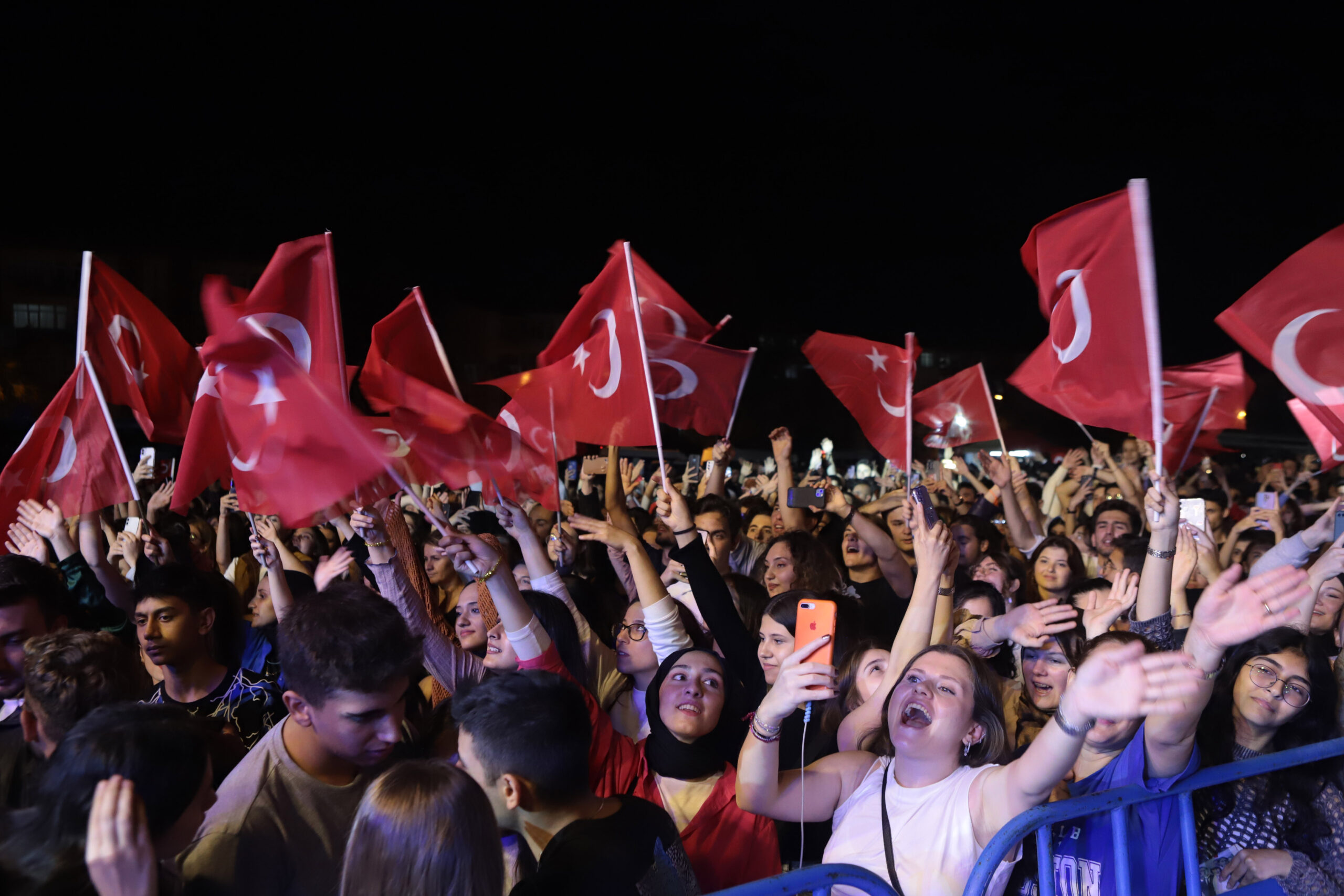 Atakum’dan dünyaya tek ses:  “Yaşasın Cumhuriyet!”