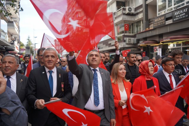 Mucur, Cumhuriyet Bayramı Kutlamalarına Katıldı