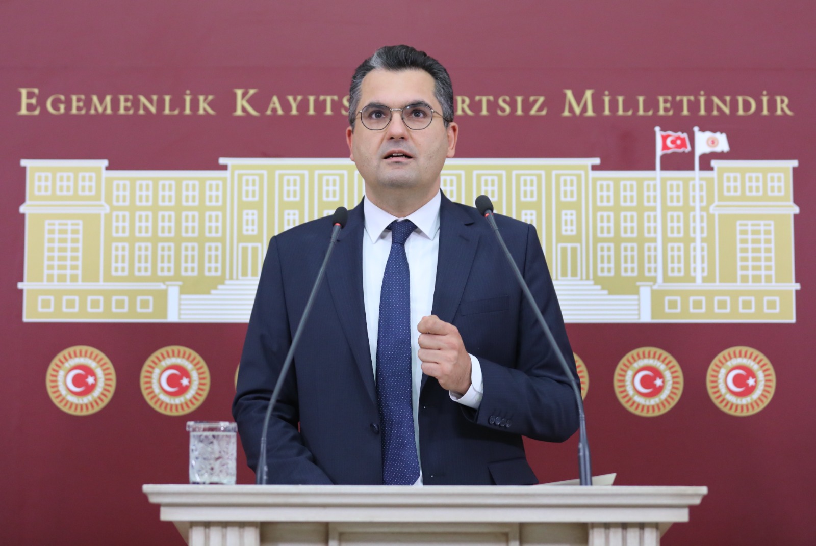 DEVA PARTİLİ DALGIN; GENÇLERİN SORUNLARINI GÜNDEME GETİRDİ: