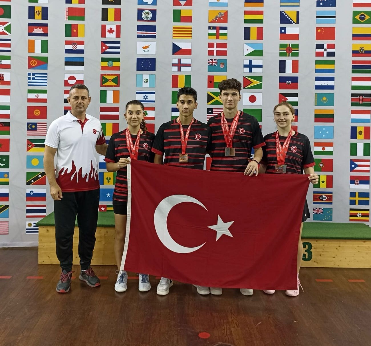 Milli sporculardan Hırvatistan’da 5 madalya