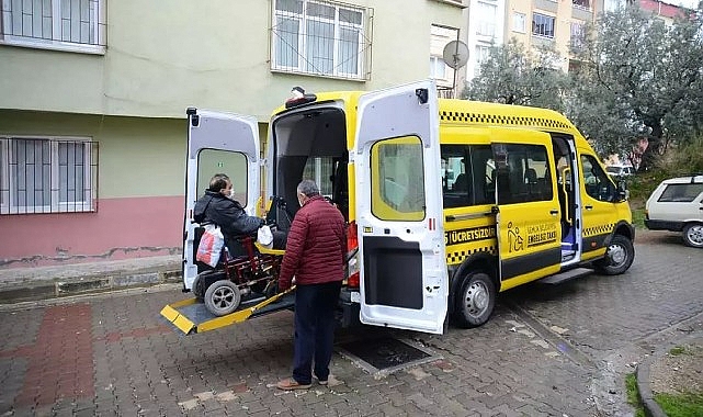 Başkan Sertaslan, “Yaşlılarımızın hayatlarını kolaylaştırmaya devam edeceğiz”